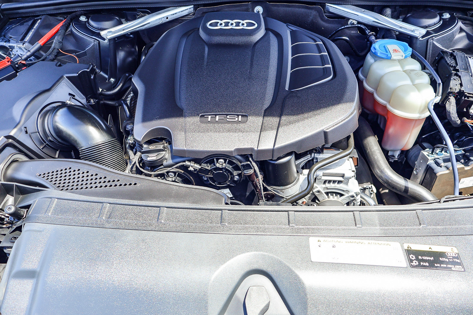 Used 2018 Audi A4 2.0T Premium AWD/4WD image 22