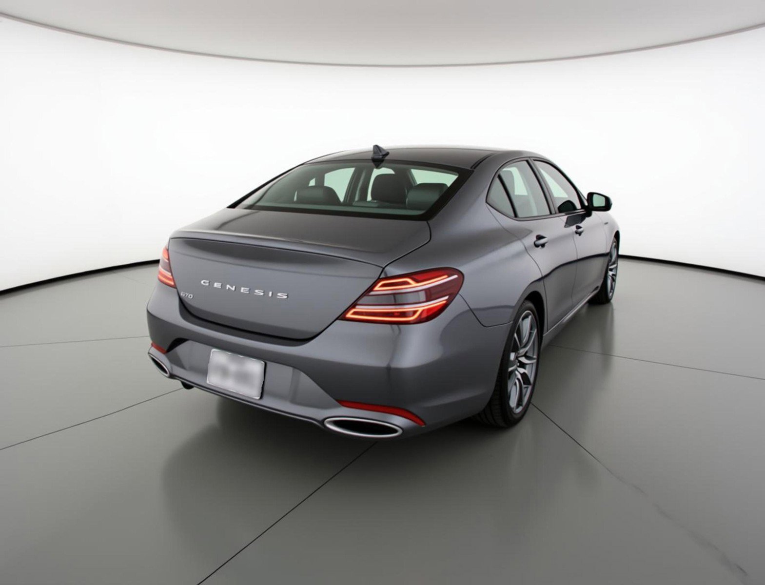 Used 2025 Genesis G70 2.5T image 9