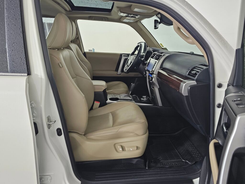 Used 2023 Toyota 4Runner Limited image 39