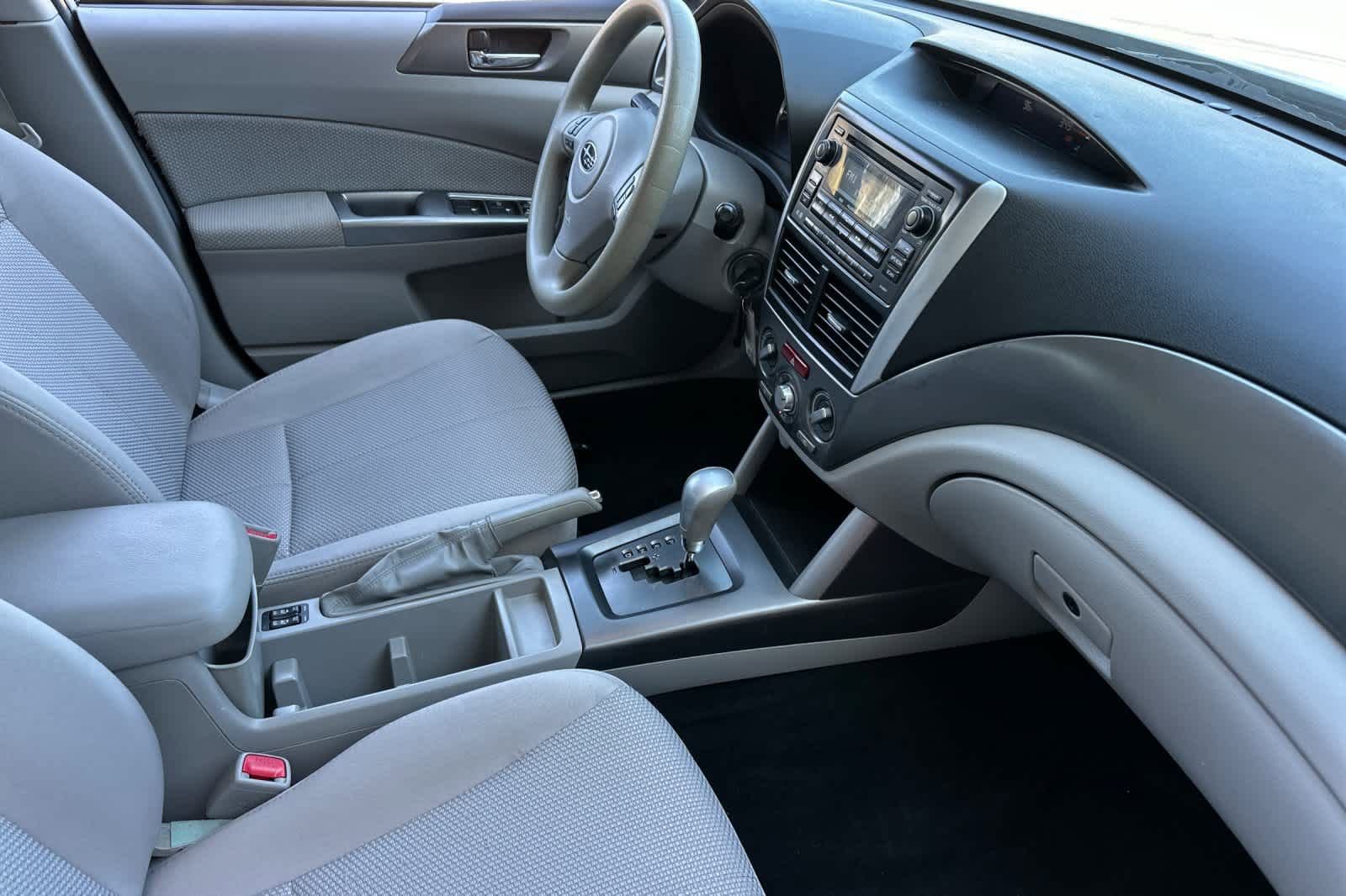 Used 2013 Subaru Forester 2.5X Premium AWD/4WD image 15