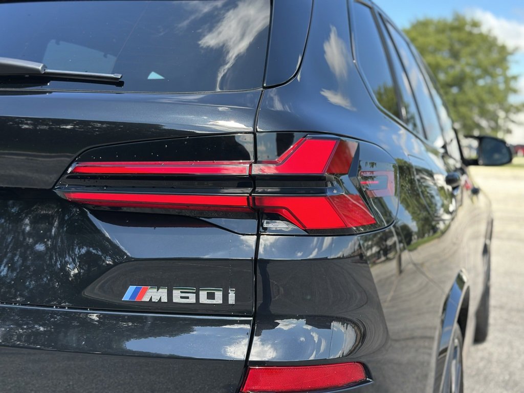 New 2026 BMW X5 M60i image 12