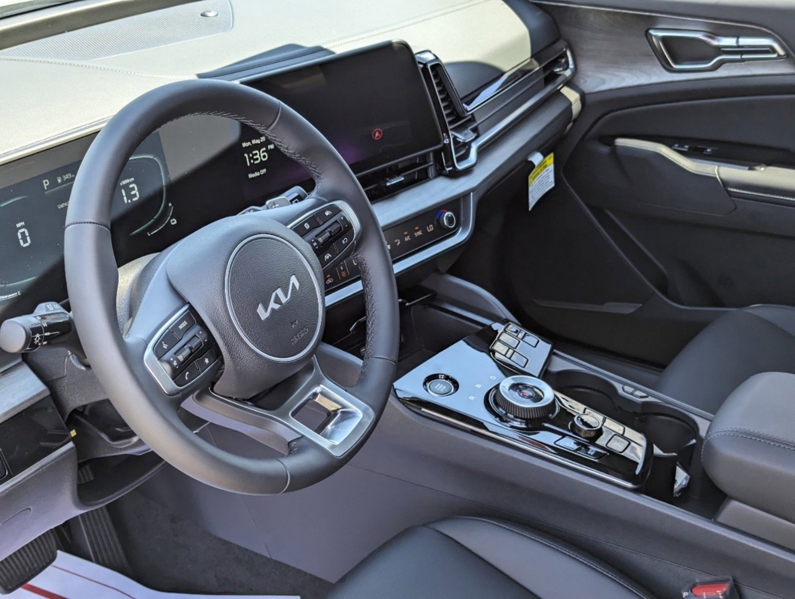 Used 2024 Kia Sportage X-Line image 14