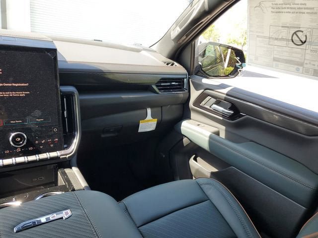 New 2026 GMC Yukon XL AT4 AWD/4WD image 15