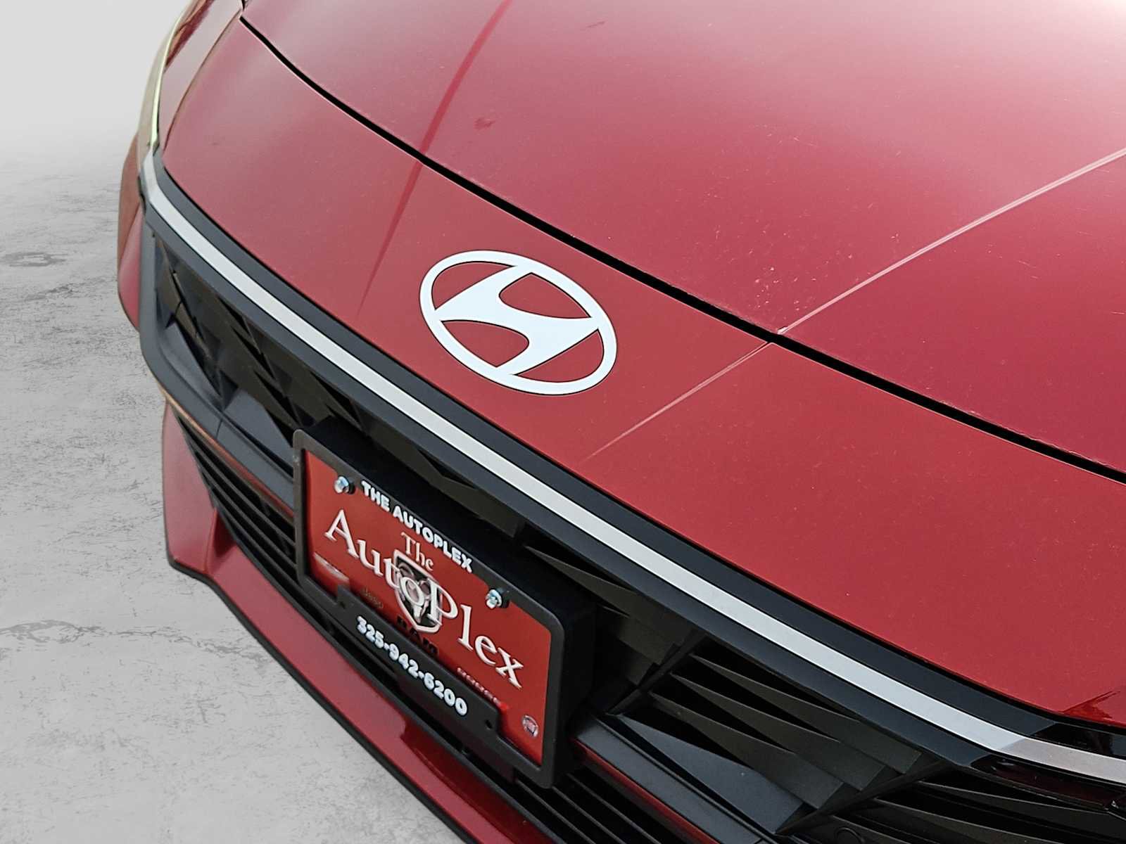 Used 2024 Hyundai Elantra Limited image 13