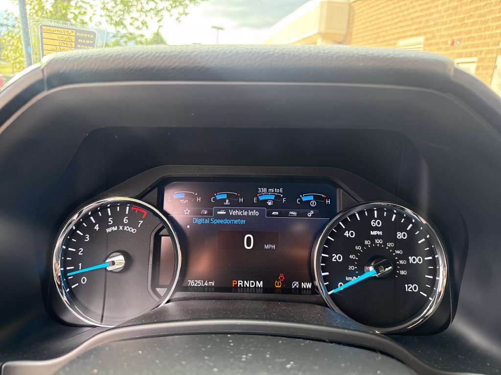 Used 2020 Ford Expedition Limited w/ Equipment Group 303A AWD/4WD image 17