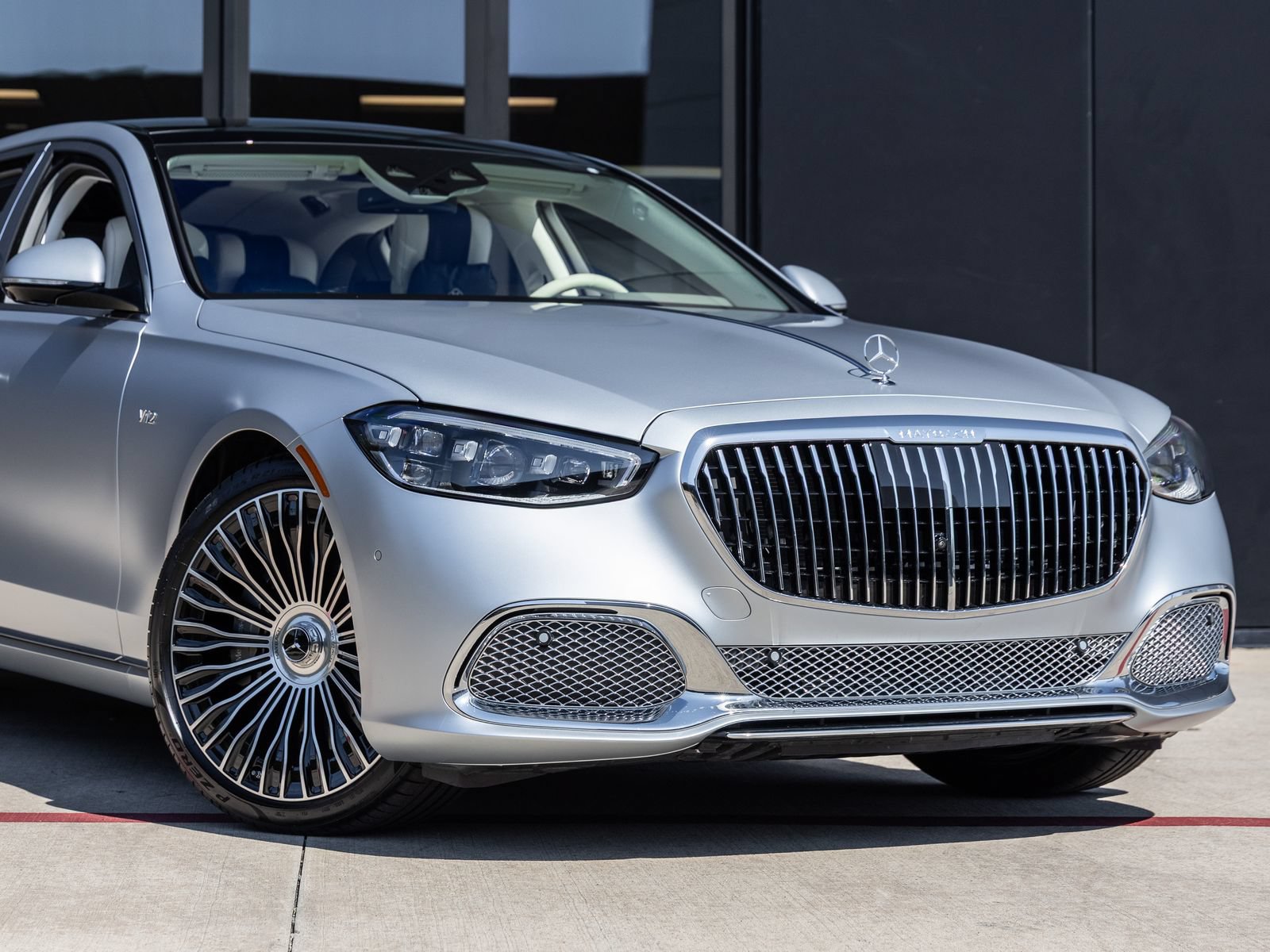 Used 2024 Mercedes-Benz Maybach S 680 4MATIC image 5