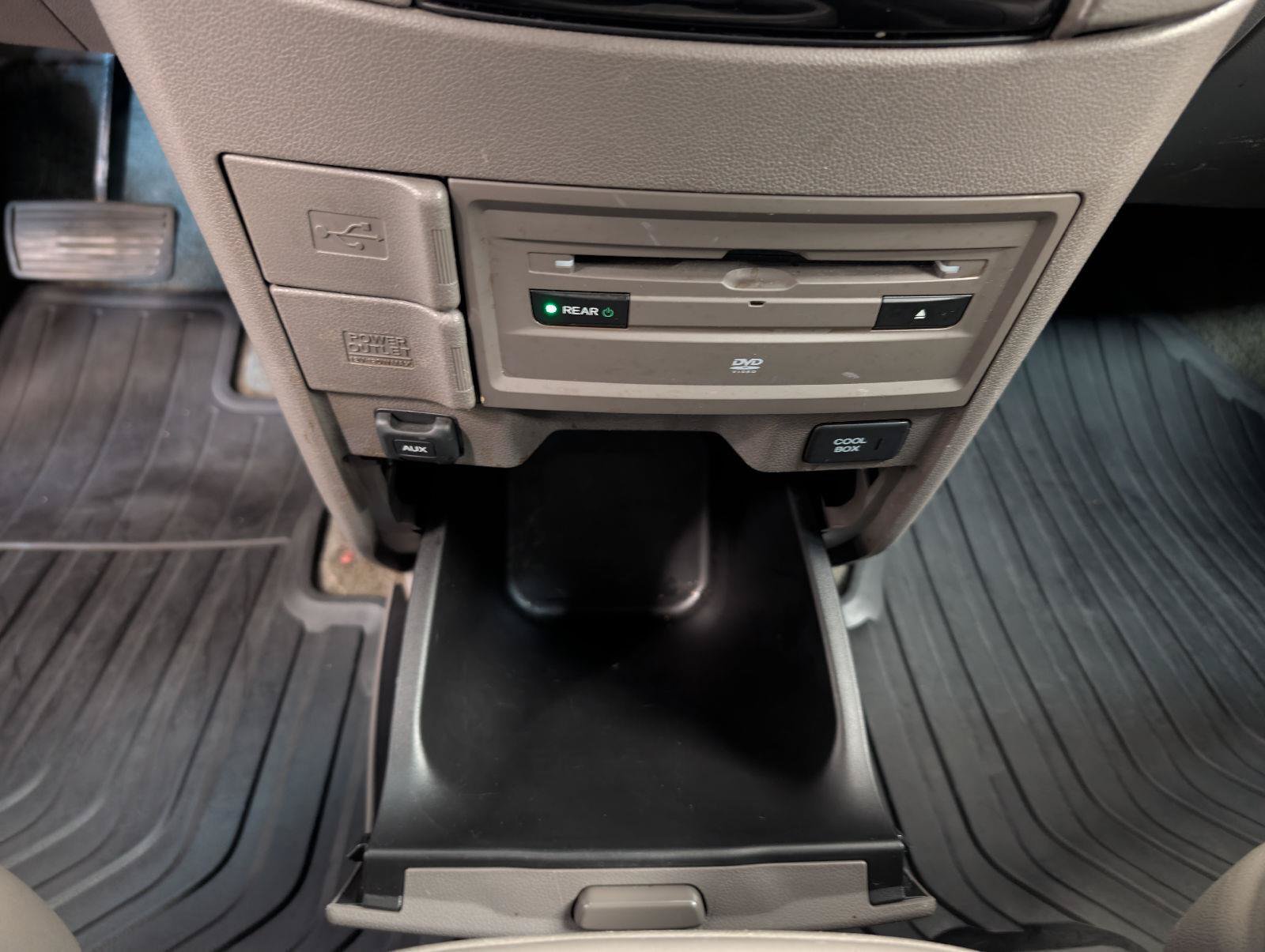 Used 2015 Honda Odyssey EX-L image 28