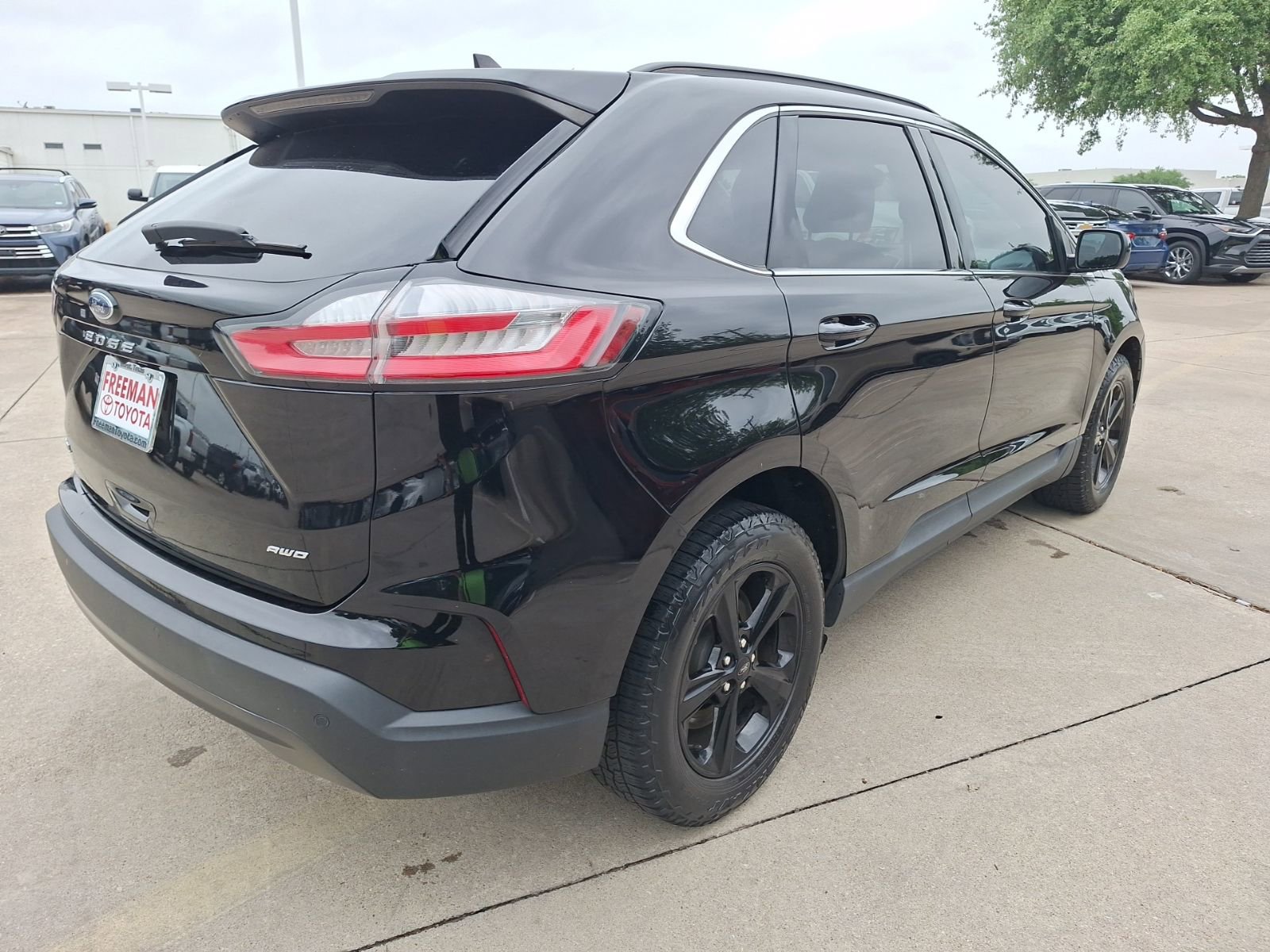 Used 2022 Ford Edge SEL w/ Sport Appearance Package AWD/4WD image 6