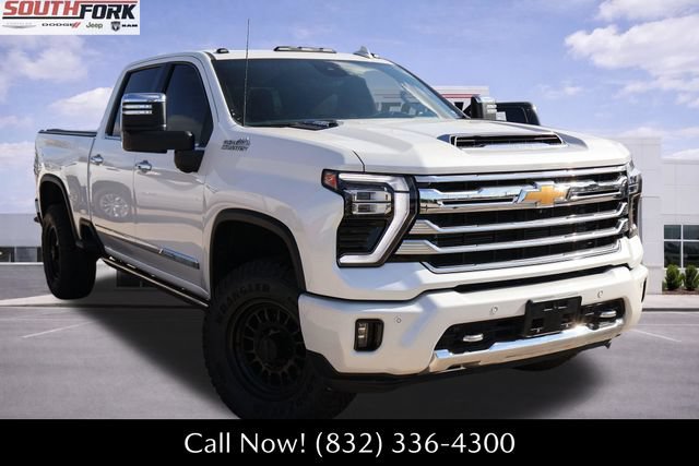 Used 2025 Chevrolet Silverado 2500 High Country w/ High Country Premium Package AWD/4WD 360° Tour