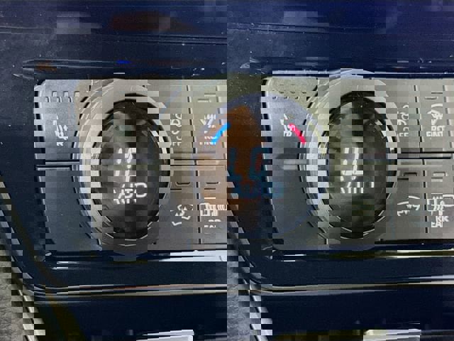 Certified 2025 Toyota Grand Highlander FWD image 19