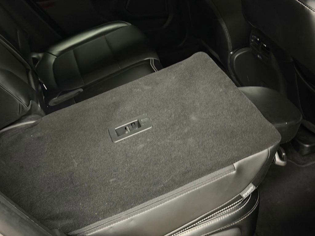 Used 2024 Ford Escape Platinum image 21