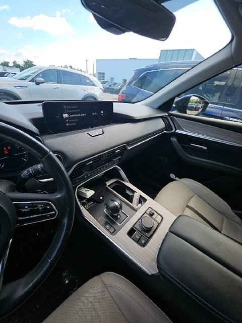 Certified 2024 MAZDA CX-90 3.3 Turbo w/ Preferred Package AWD/4WD image 15