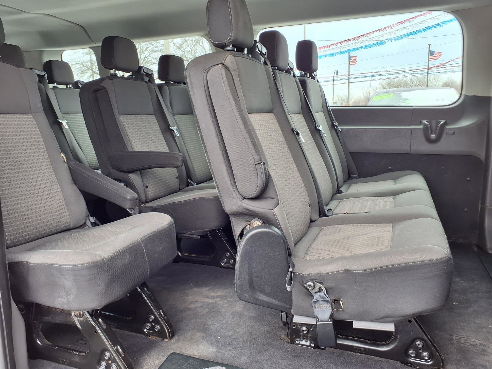 Used 2021 Ford Transit 350 XLT image 5