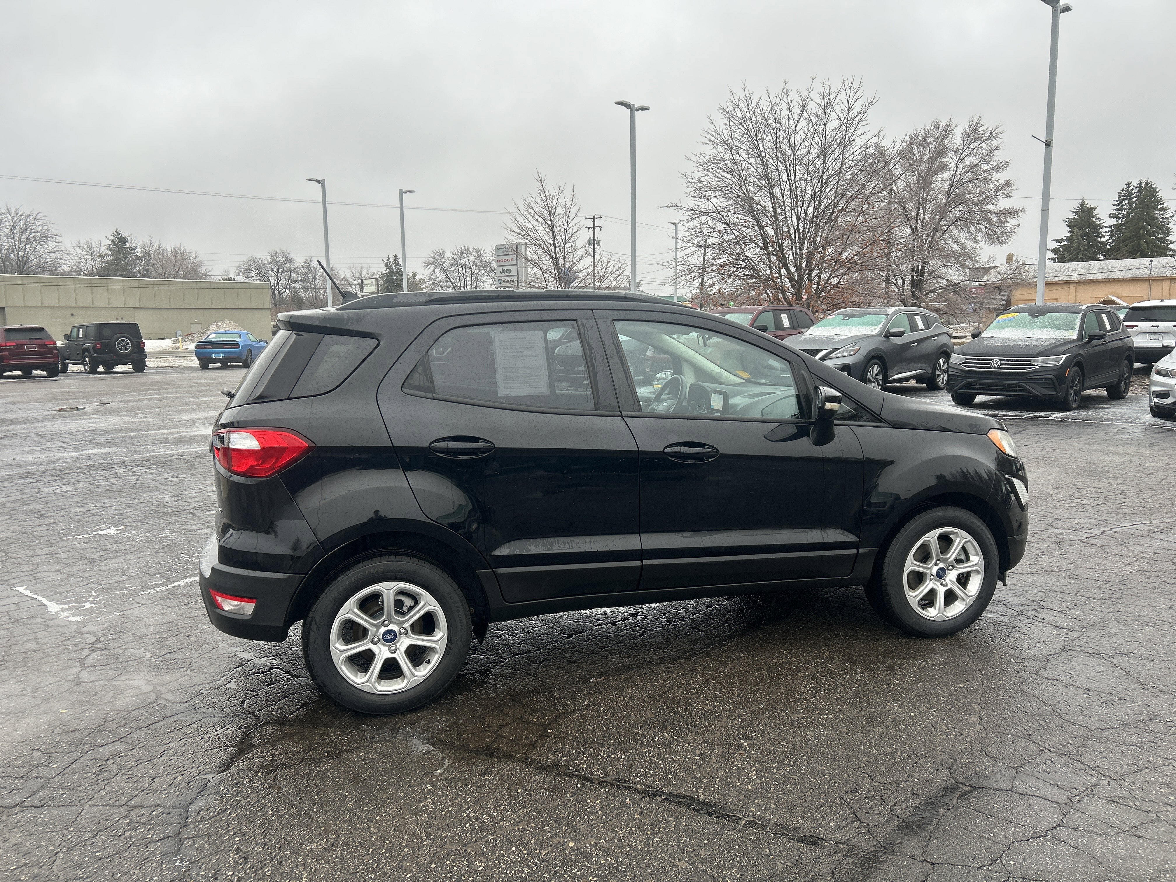 Used 2018 Ford EcoSport SE image 3