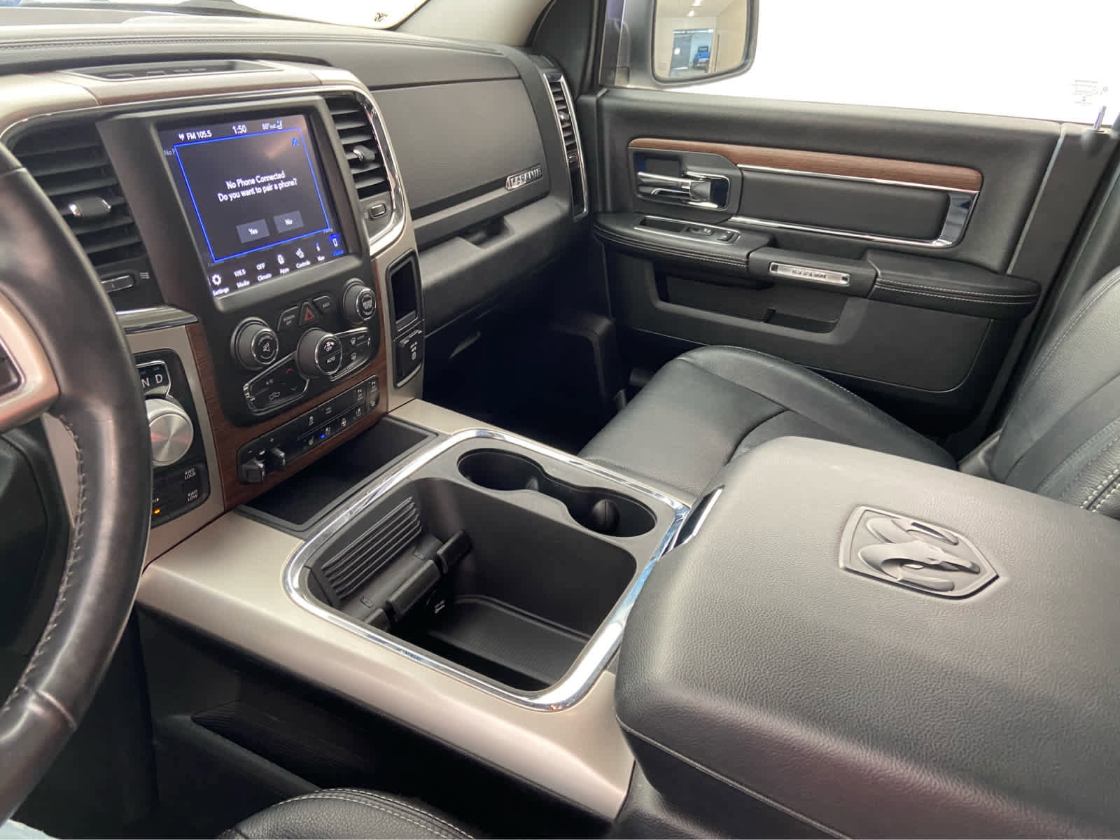 Used 2018 RAM 1500 Laramie w/ Convenience Group image 33