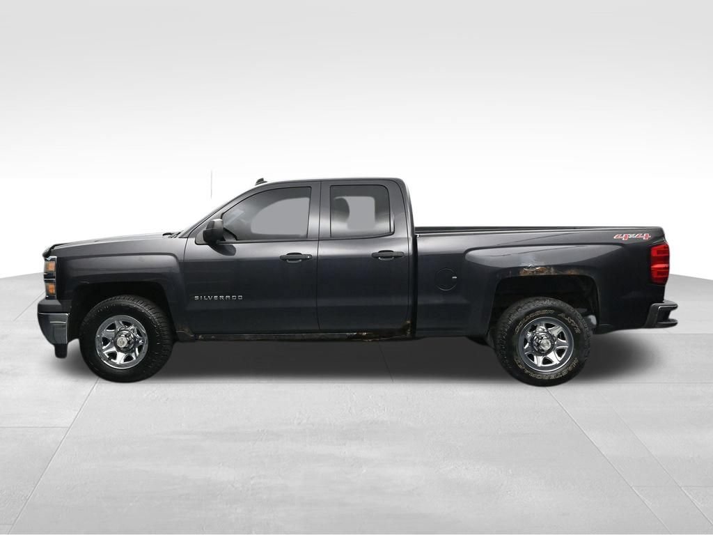 Used 2014 Chevrolet Silverado 1500 W/T w/ Trailering Package AWD/4WD image 2