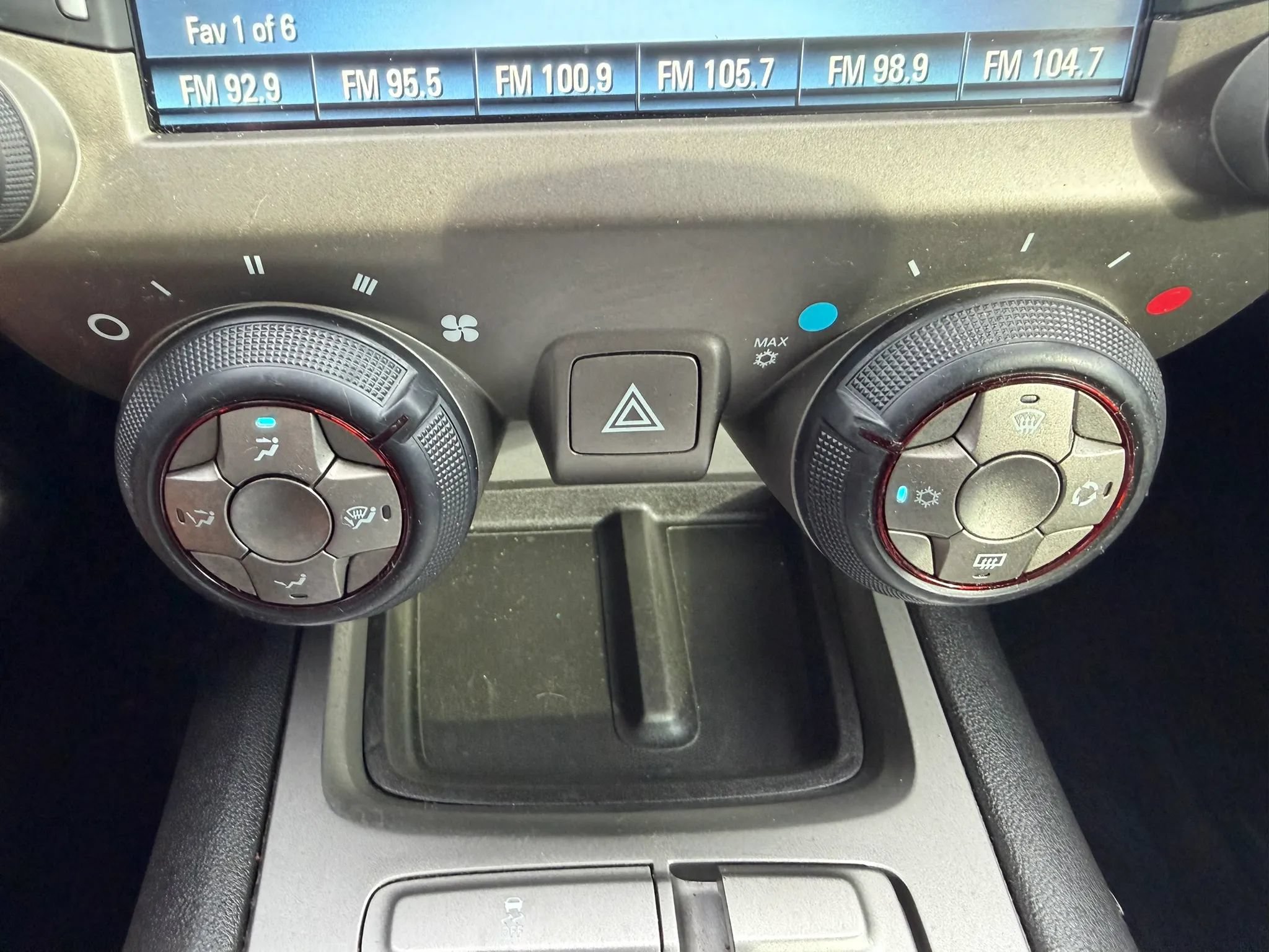 Used 2014 Chevrolet Camaro LT RWD image 36
