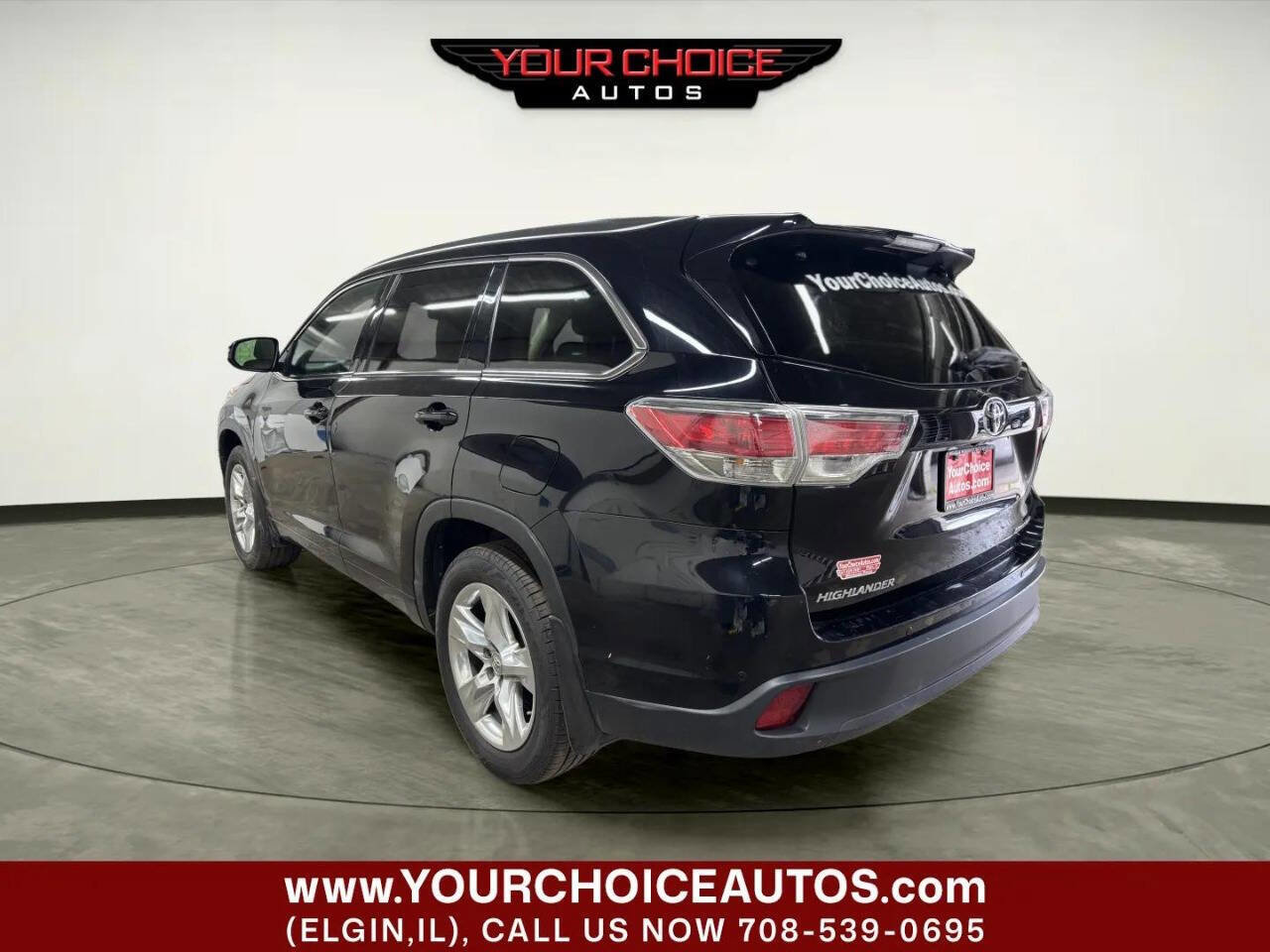 Used 2014 Toyota Highlander Limited w/ Driver Technology Package AWD/4WD image 3