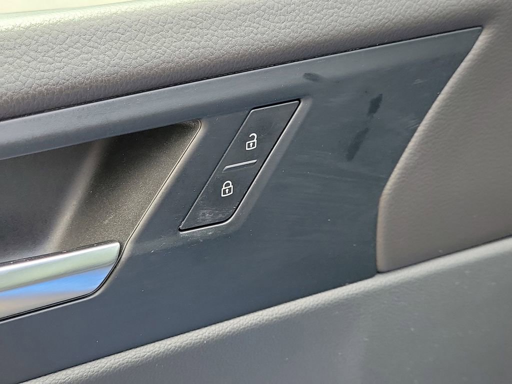 Used 2023 Volkswagen Jetta S image 16