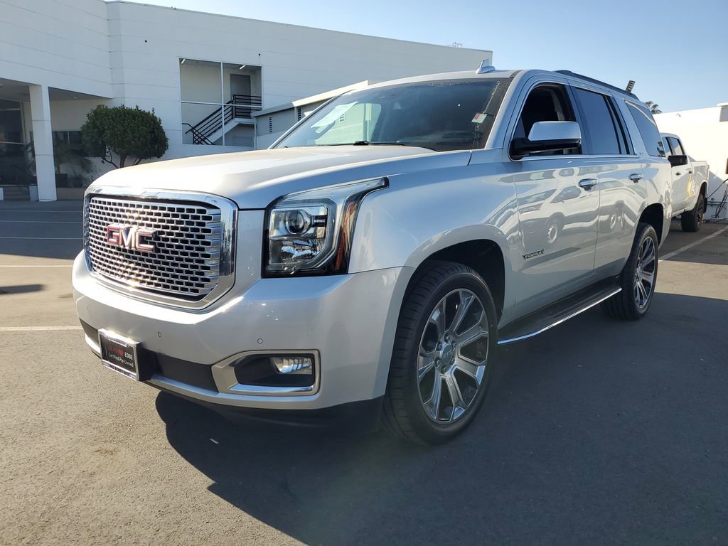 Used 2017 GMC Yukon SLT w/ Open Road Package image 2