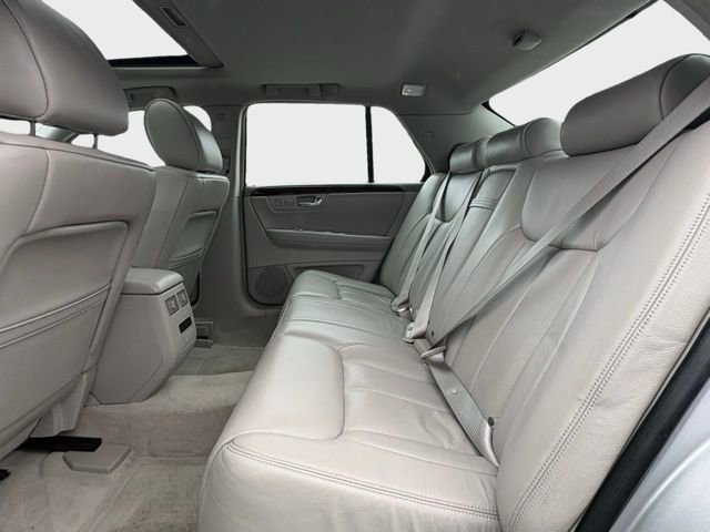 Used 2010 Cadillac DTS Premium w/ Driver Awareness Package image 19