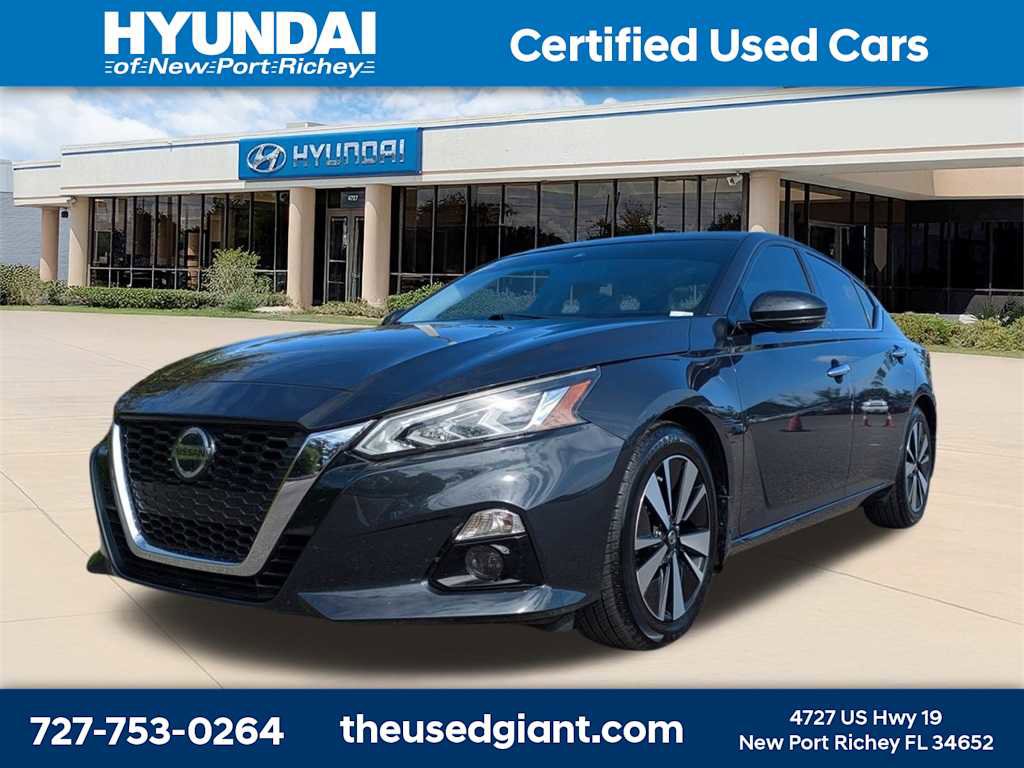 Used 2020 Nissan Altima 2.5 SV
