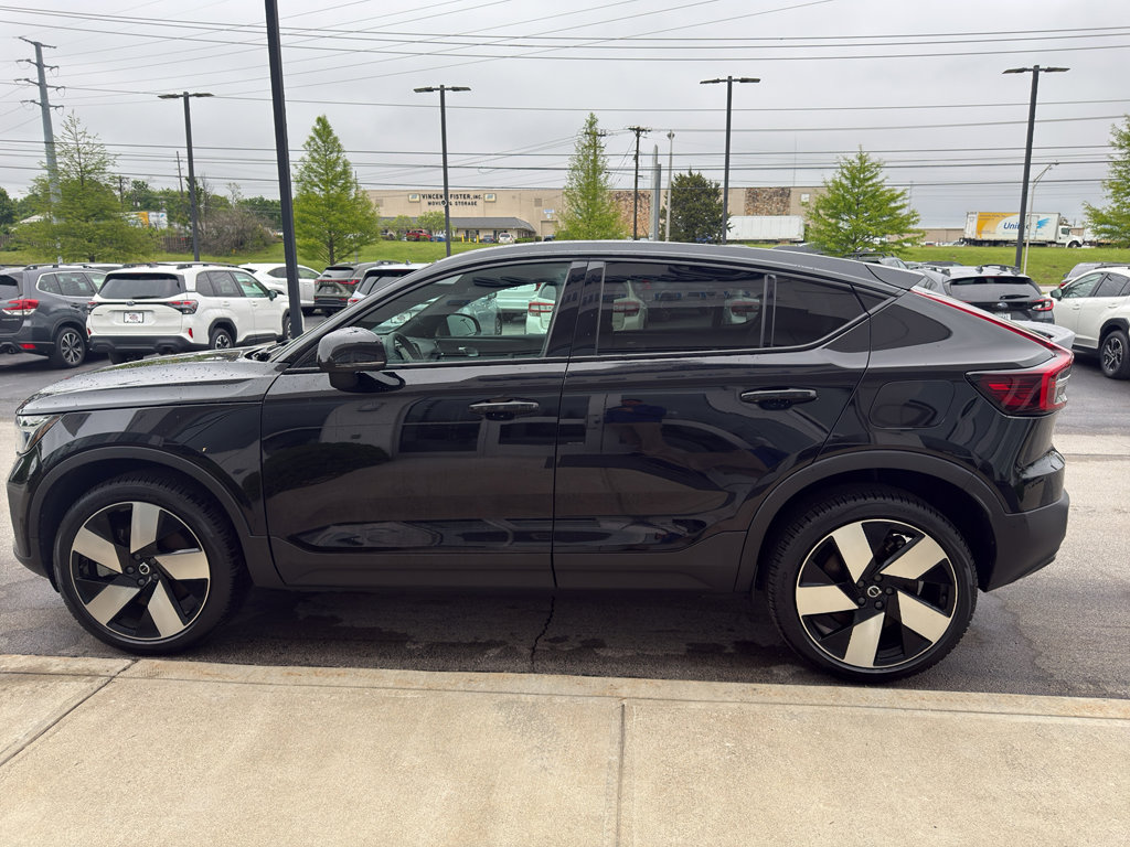 Used 2023 Volvo C40 P8 Recharge Ultimate w/ Protection Package Premier AWD/4WD image 6