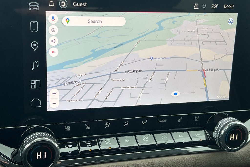 New 2026 GMC Canyon Denali image 15