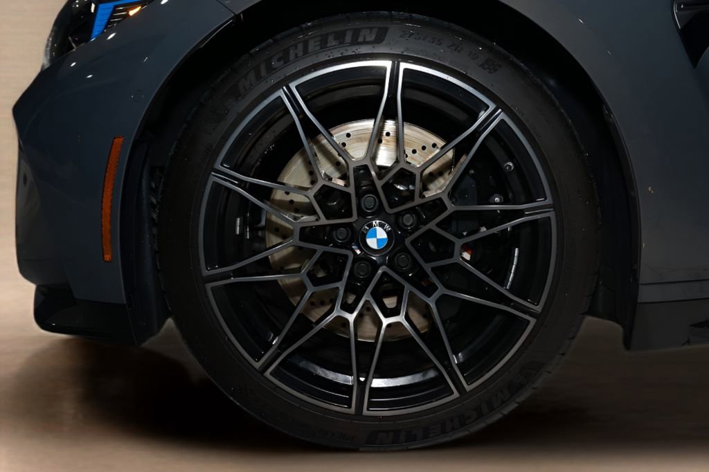 Used 2025 BMW M4 Coupe w/ Executive Package image 26
