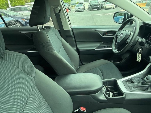 Certified 2025 Toyota RAV4 LE AWD/4WD image 19
