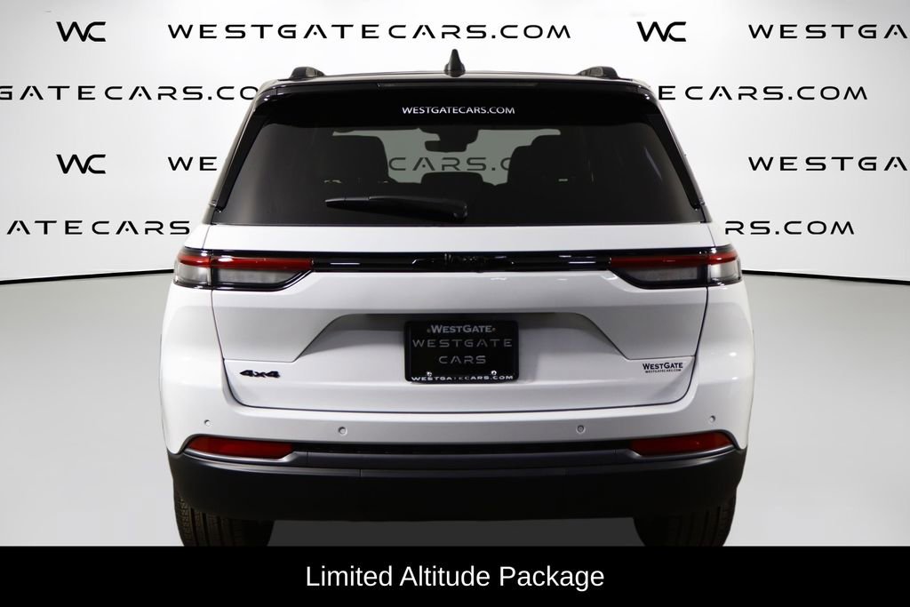 New 2026 Jeep Grand Cherokee Limited AWD/4WD image 4
