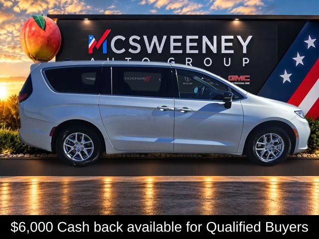 New 2026 Chrysler Pacifica Select FWD image 6