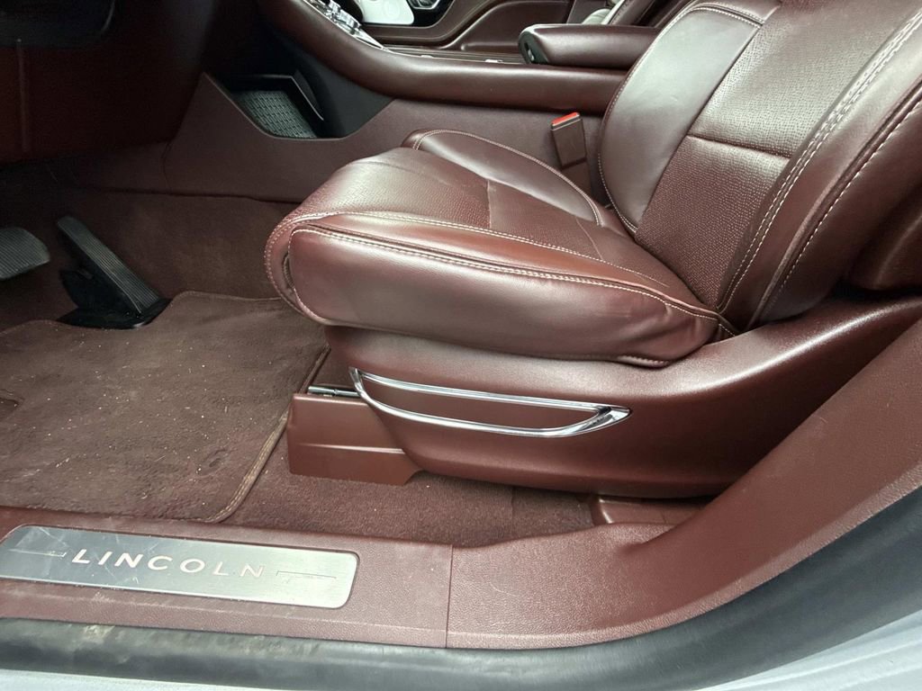 Used 2020 Lincoln Aviator Black Label Grand Touring image 17