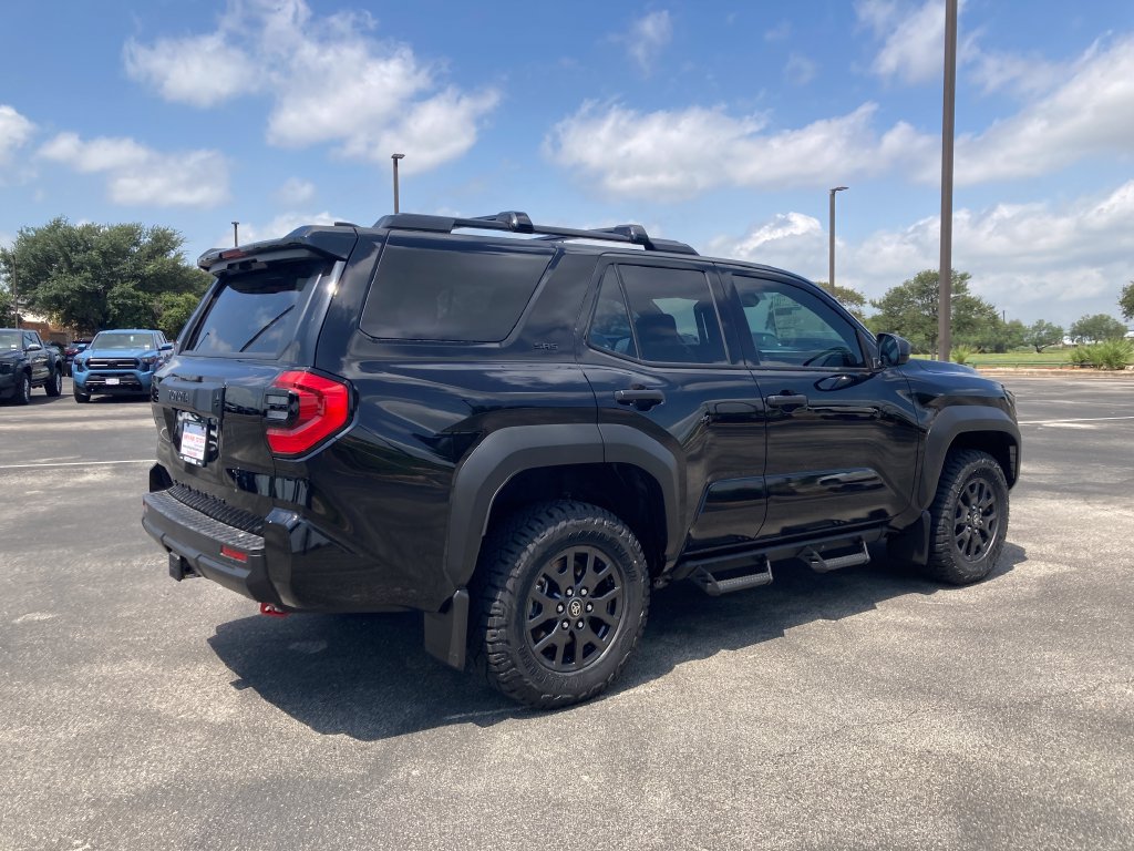 New 2026 Toyota 4Runner SR5 AWD/4WD image 5