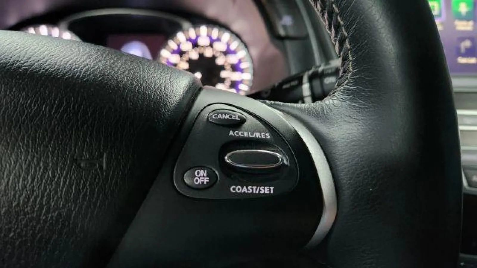 Used 2020 INFINITI QX60 Luxe w/ Essential Package image 34