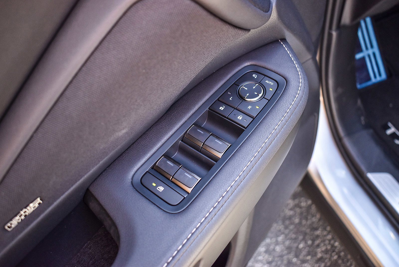 New 2026 Lexus TX 500h AWD image 20