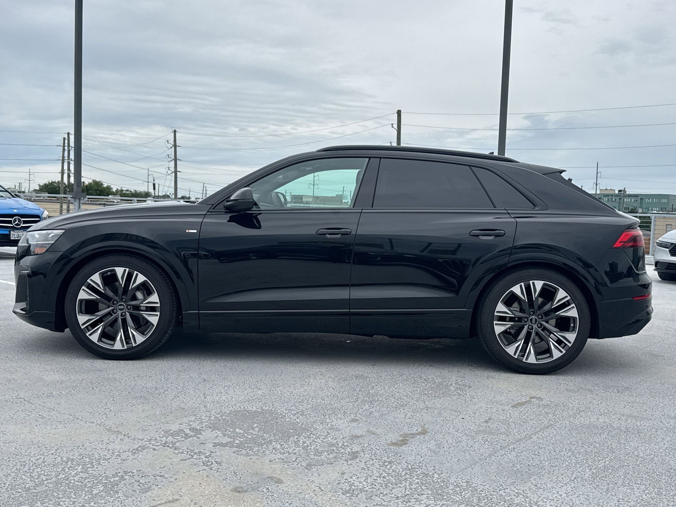 New 2026 Audi Q8 Premium Plus AWD/4WD image 2