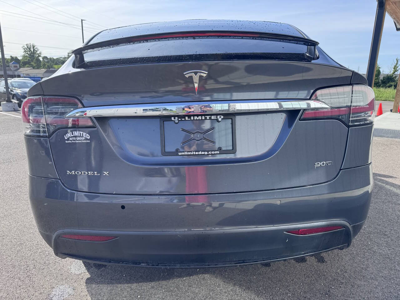 Used 2016 Tesla Model X 90D AWD/4WD image 7