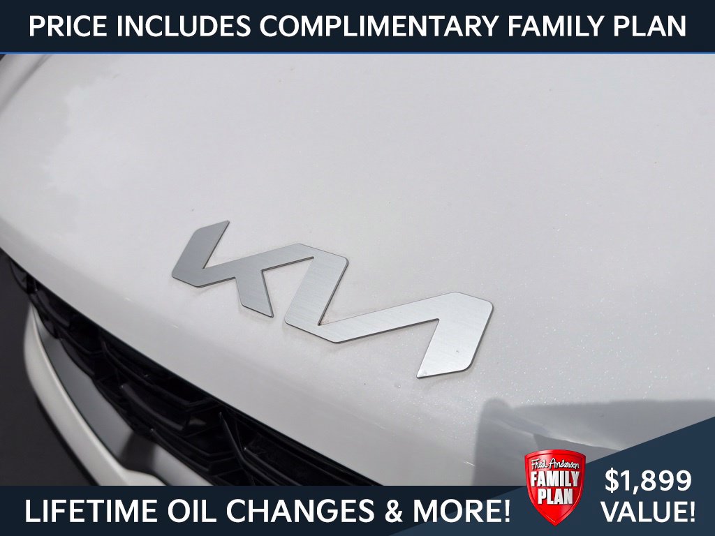 New 2026 Kia Sorento S w/ S Panoramic Sunroof Package FWD image 3