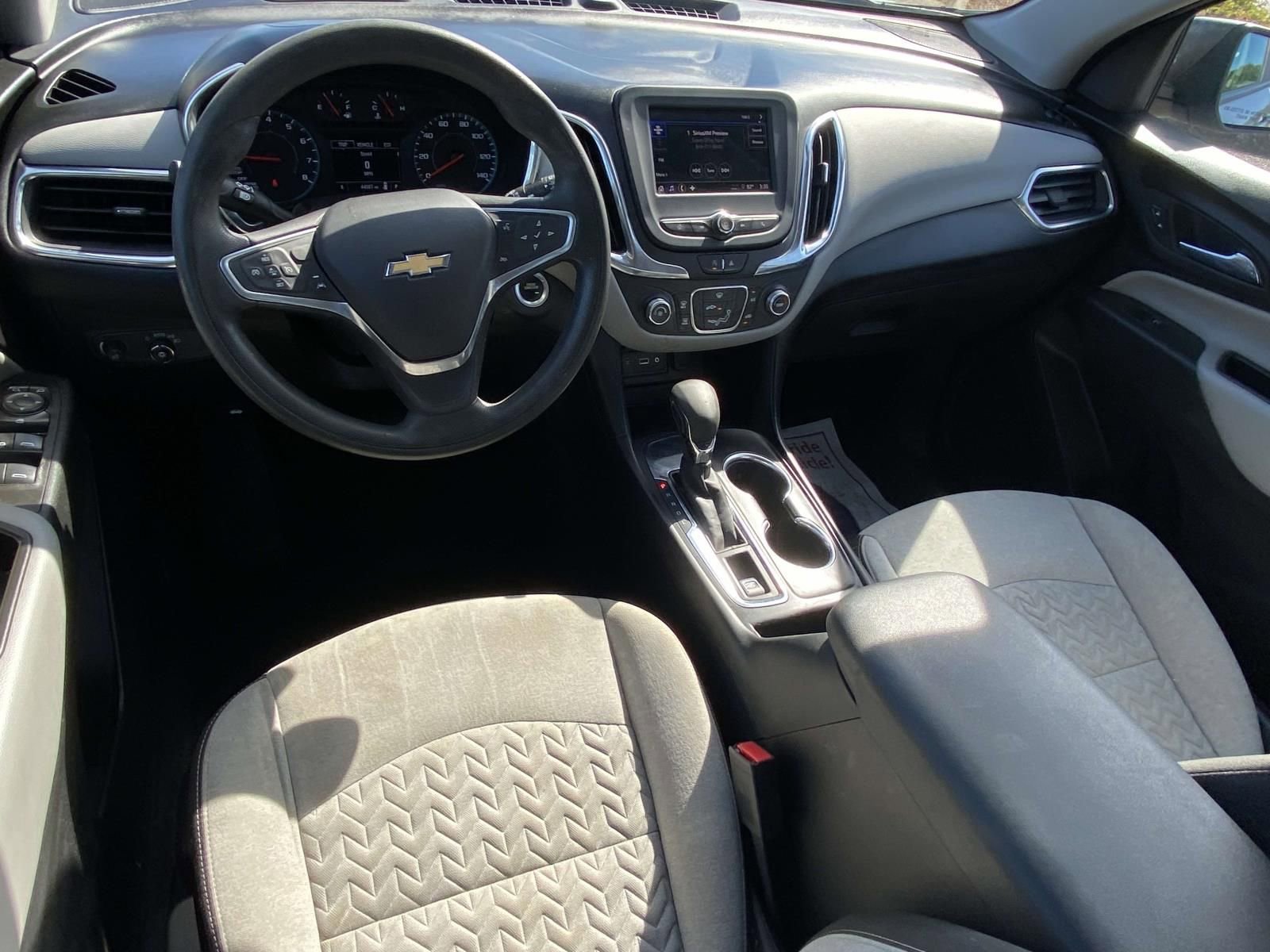 Used 2023 Chevrolet Equinox LS FWD image 12