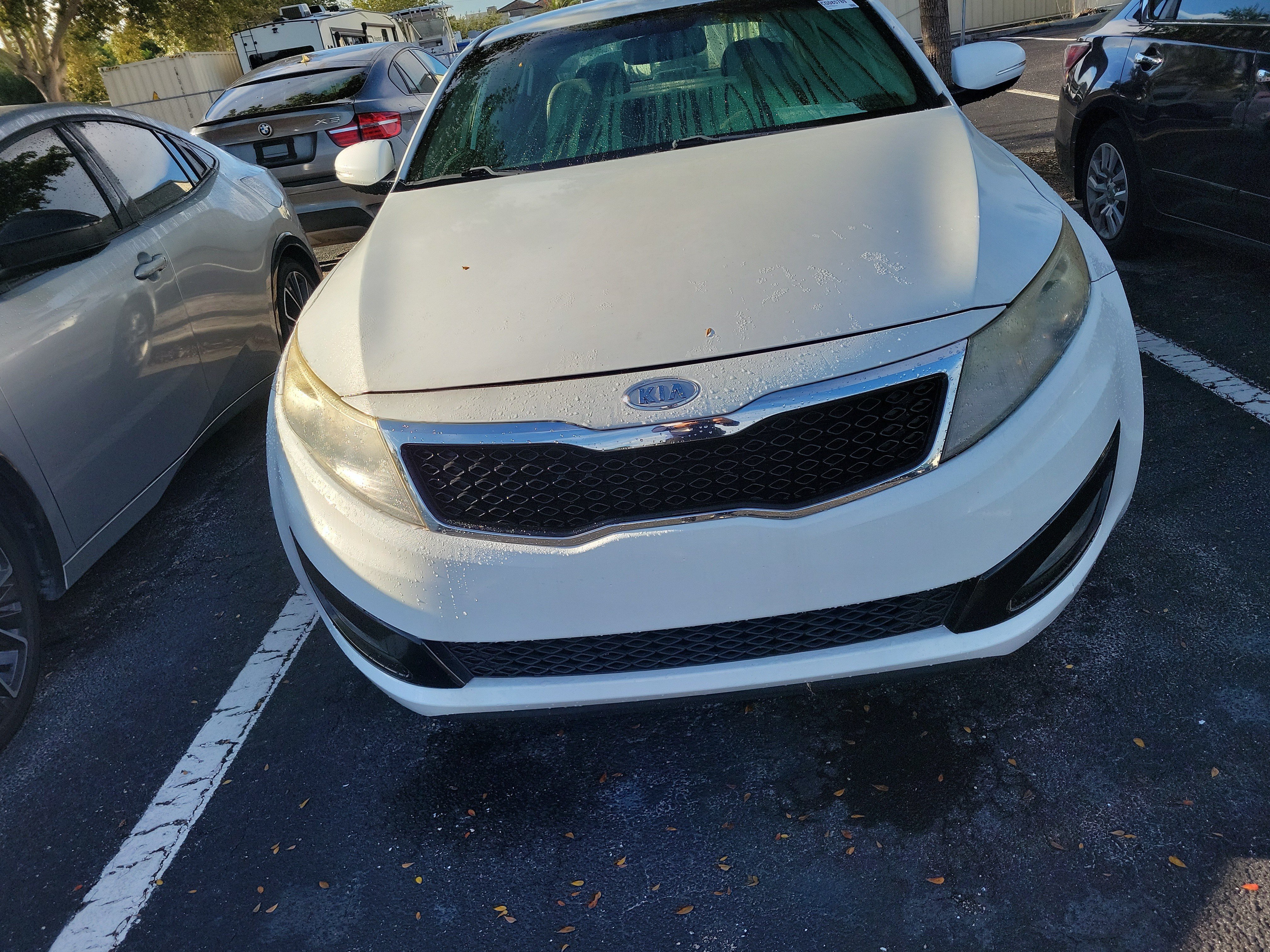Used 2012 Kia Optima EX FWD image 2