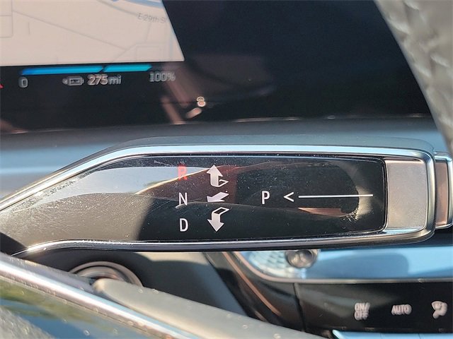 Used 2025 Cadillac Lyriq Luxury image 14