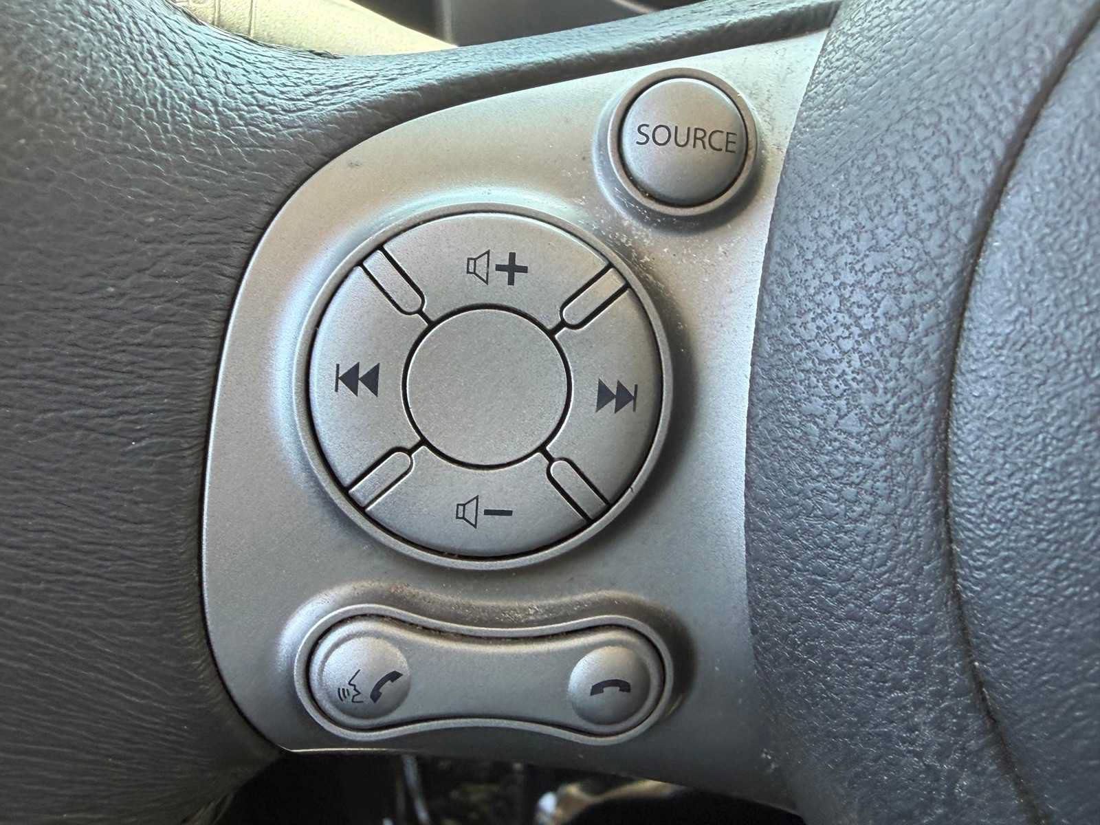 Used 2011 Nissan Cube 1.8 S FWD image 16