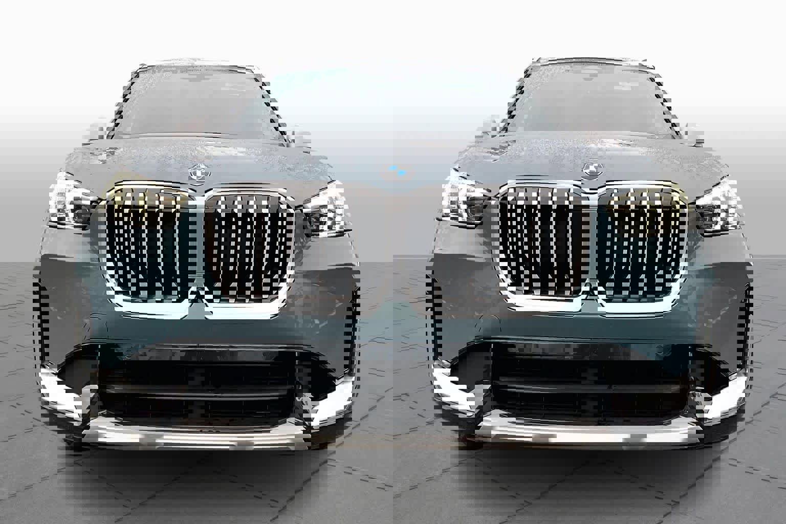 Certified 2023 BMW X1 xDrive28i w/ Premium Package image 3