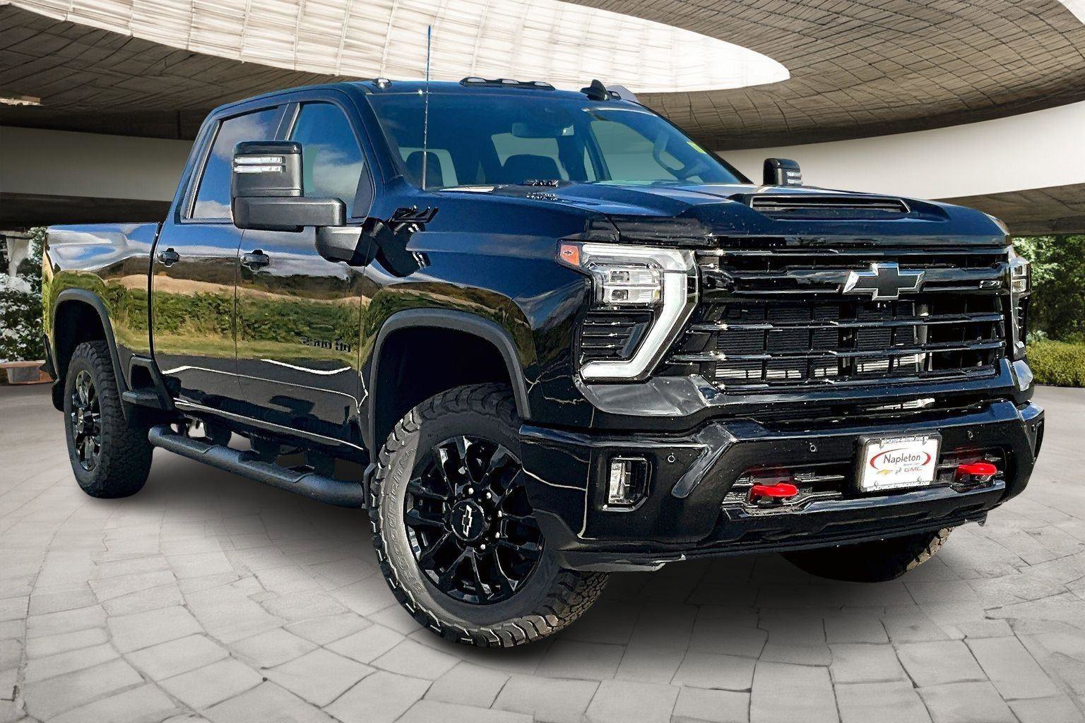 New 2026 Chevrolet Silverado 2500 LT w/ Trail Boss Package image 2