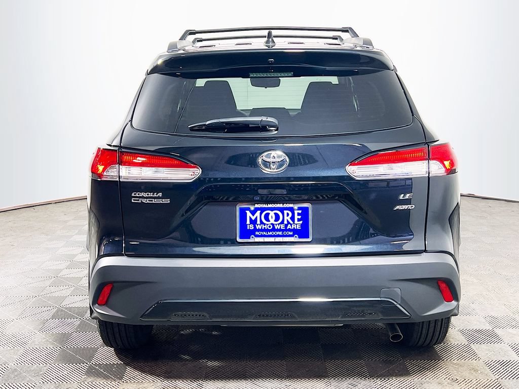 Certified 2025 Toyota Corolla Cross LE w/ Moonroof Package AWD/4WD image 6