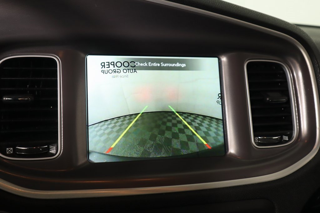 Used 2021 Dodge Charger SXT w/ Driver Convenience Group image 6