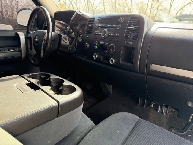 Used 2008 Chevrolet Silverado 1500 LT w/ Power Pack Plus image 6