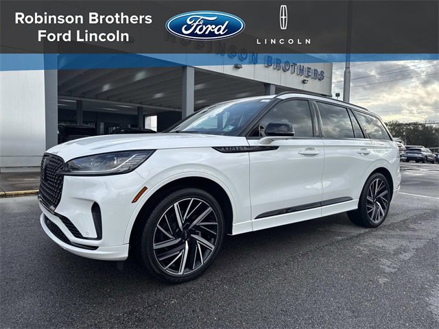 Used 2025 Lincoln Aviator Black Label w/ Jet Appearance Package image 1