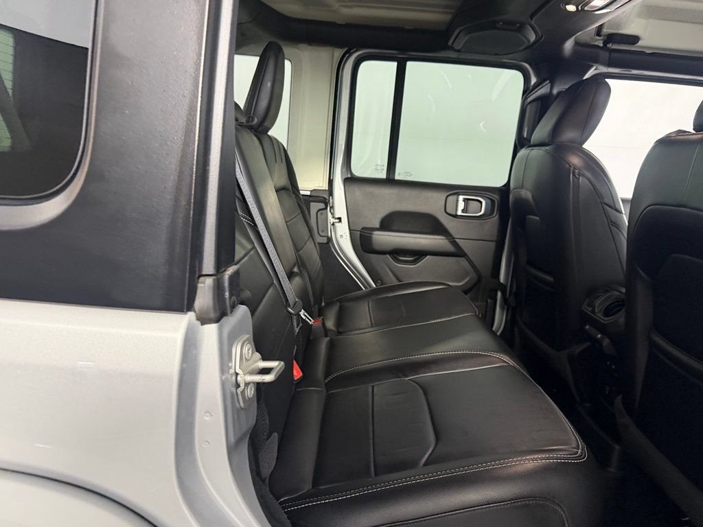 Certified 2023 Jeep Wrangler Unlimited Sahara AWD/4WD image 31